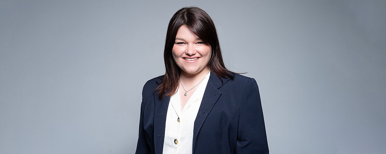 Stephanie Vogt Stephanie Vogt